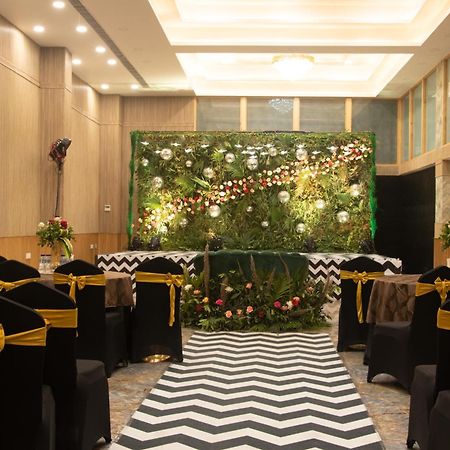 The Prominence Mussoorie Road Dehradun Hotell Eksteriør bilde