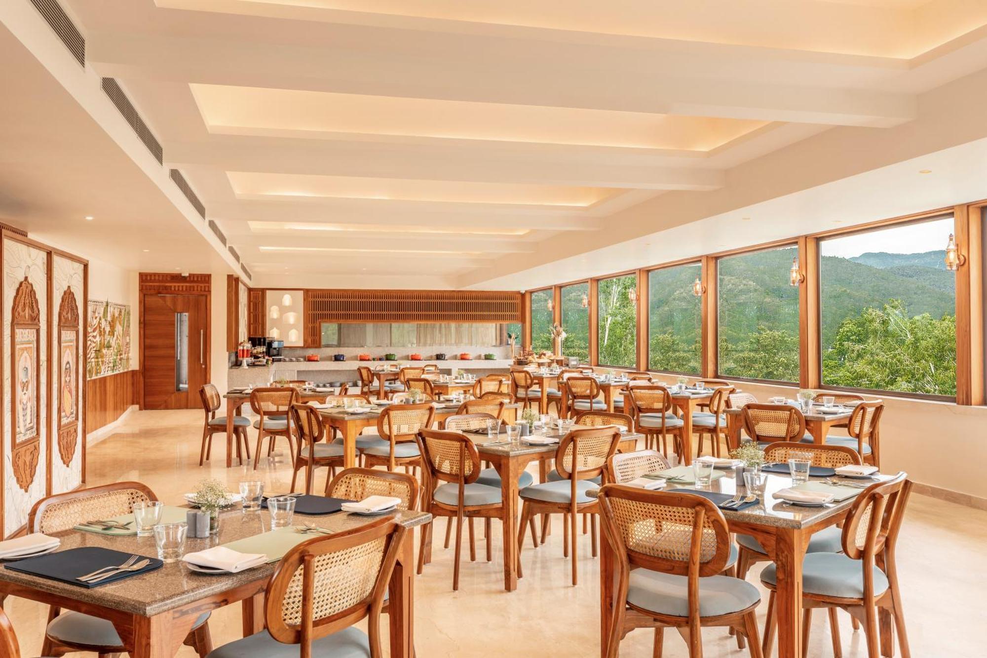 The Prominence Mussoorie Road Dehradun Hotell Eksteriør bilde